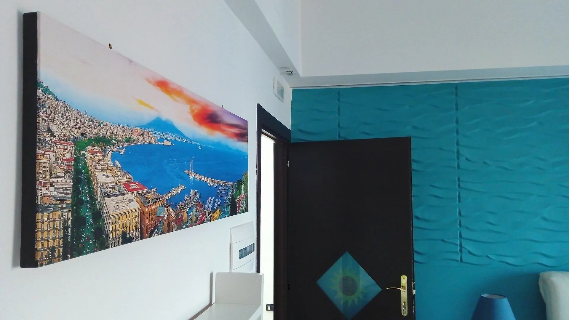 Marina Sky 8 Deluxe Rooms Naples Hotel