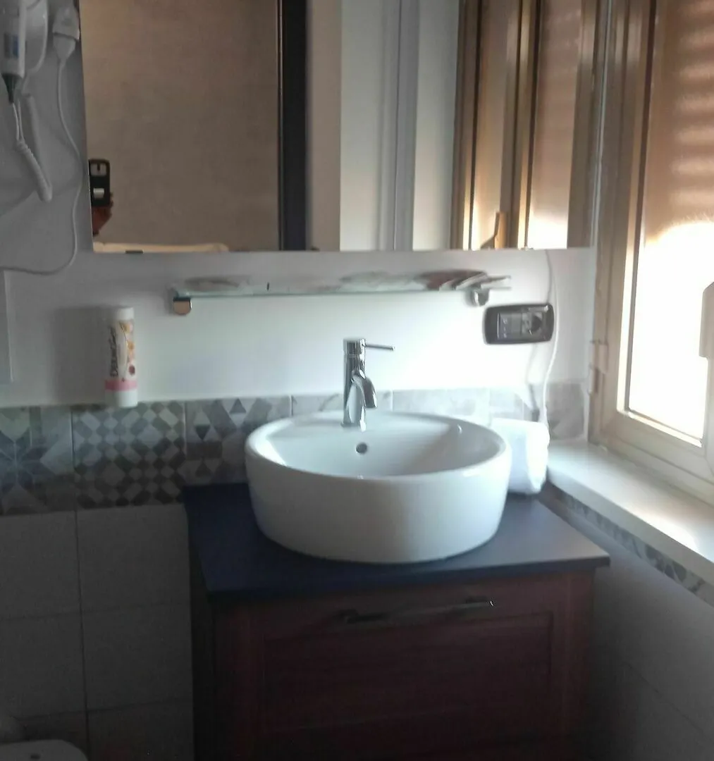 Marina Sky 8 Deluxe Rooms Naples 3*,