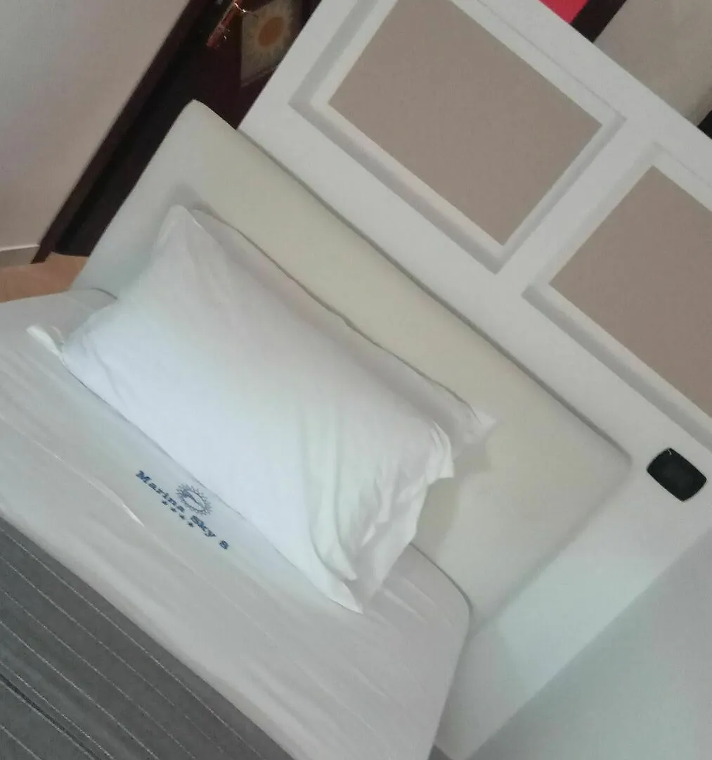 *** Hotel Marina Sky 8 Deluxe Rooms Naples Italy