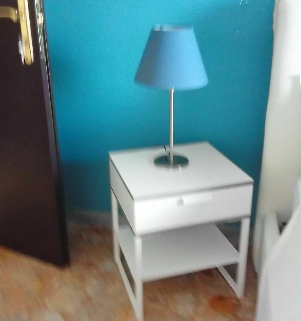 Marina Sky 8 Deluxe Rooms Naples